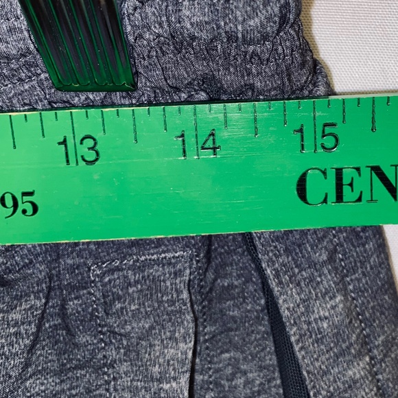 Lululemon Mens Heather Gray 10” Lined Pace Breaker Athletic Shorts sz S - Picture 9 of 10